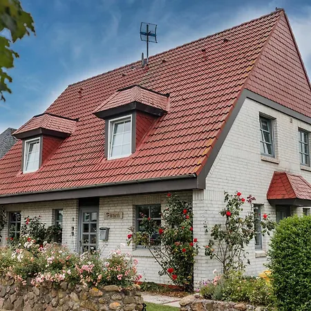 Haus Fuenen Am Suedstrand 2 * Wyk auf Föhr